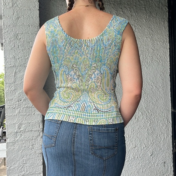🧚♀️ Nicola 2000s Y2K Crinkle Stretch Fun Patterned Tank Top Size Large - Picture 3 of 5